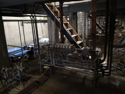建德氣動(dòng)硫化機(jī)集成式動(dòng)力水閥組圖3